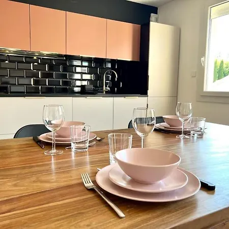 Apartament Le Saint-jalmes P2 + Parking
