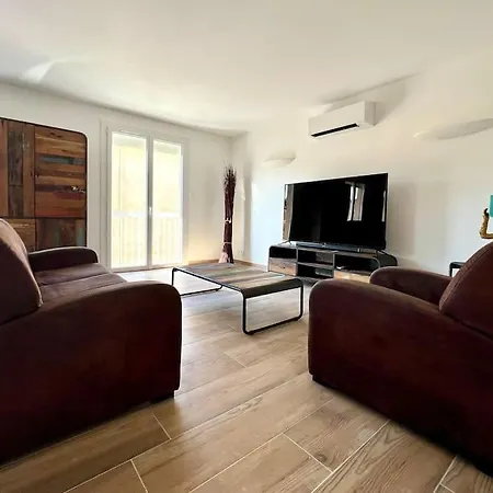 Apartament Le Saint-jalmes P2 + Parking *